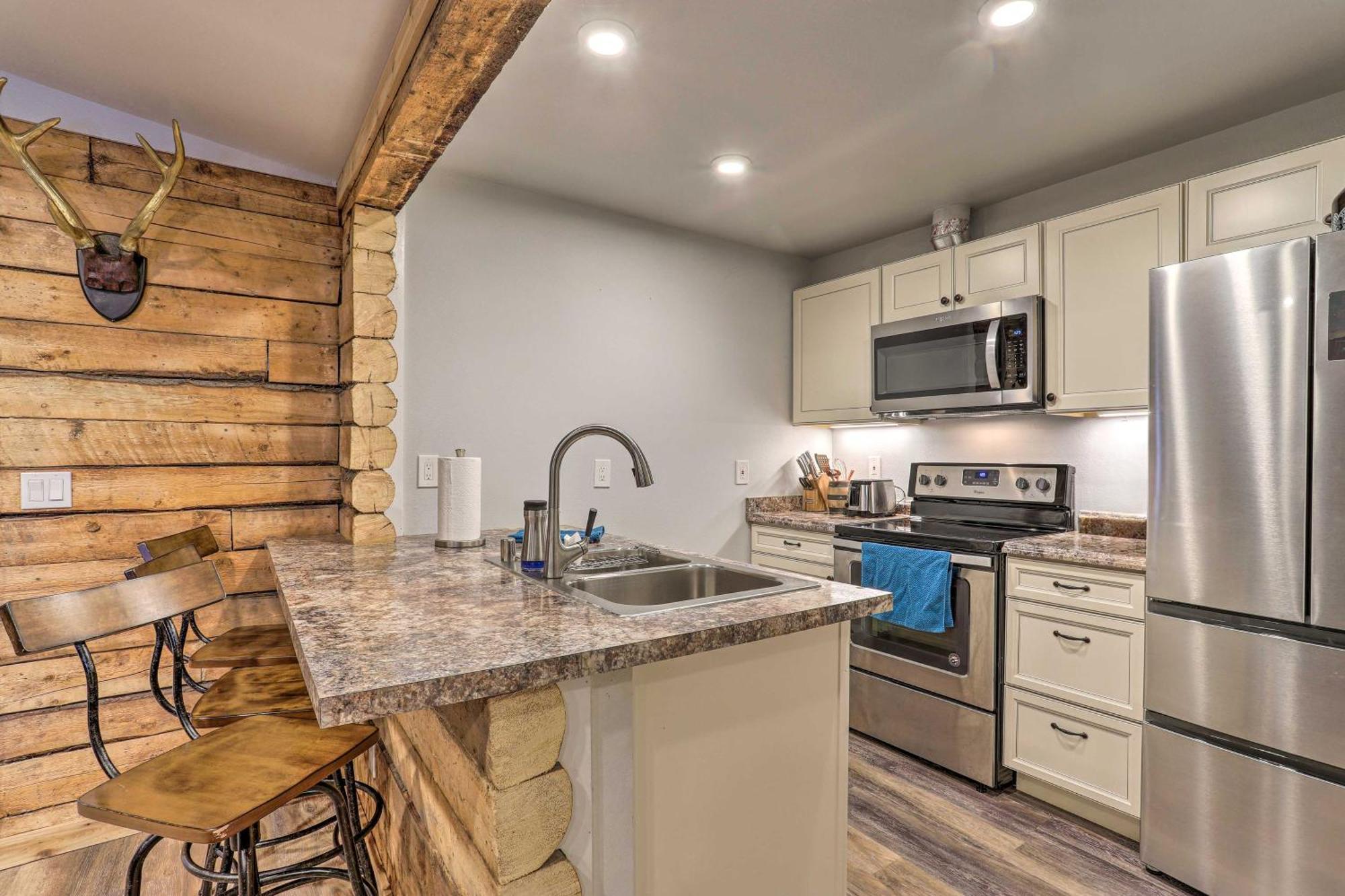 Rustic Anchorage Hideaway Walk To Coastal Trail! Apartment Luaran gambar